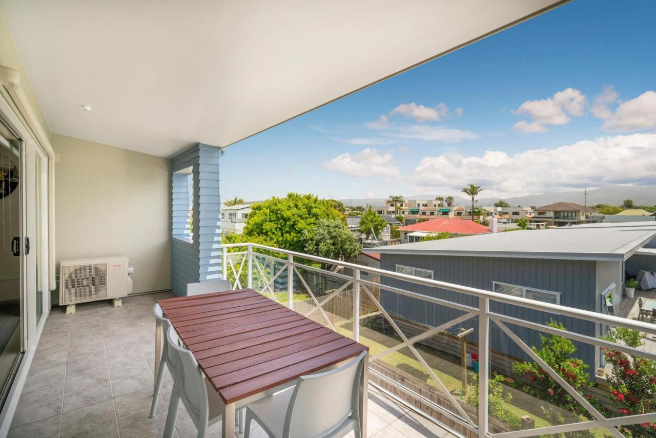 Crow'S Nest Apartments Whitianga Exterior photo