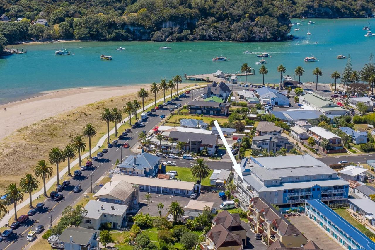 Crow'S Nest Apartments Whitianga Exterior photo