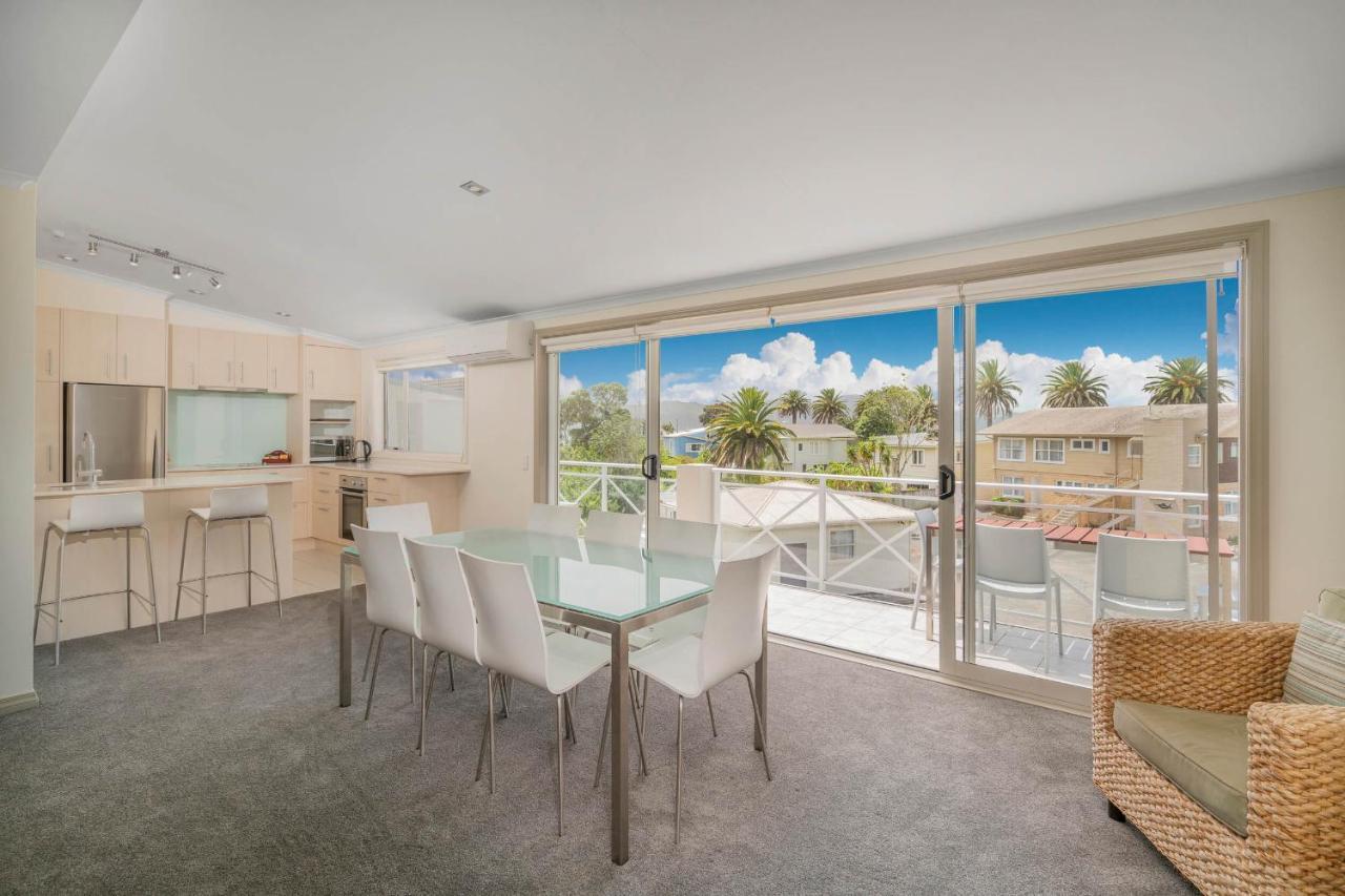 Crow'S Nest Apartments Whitianga Exterior photo
